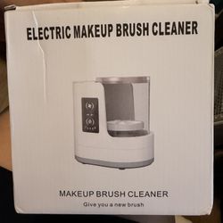Makeup Brush Cleaner 
