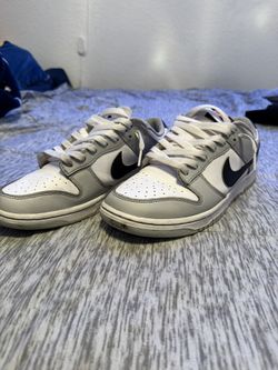Nike Dunks Lottery SE size 9