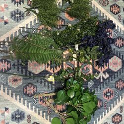 Artificial Greenery & Floral Stems – Home Décor / DIY / Arrangements