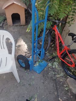 dolly wheels hold up air ready for use