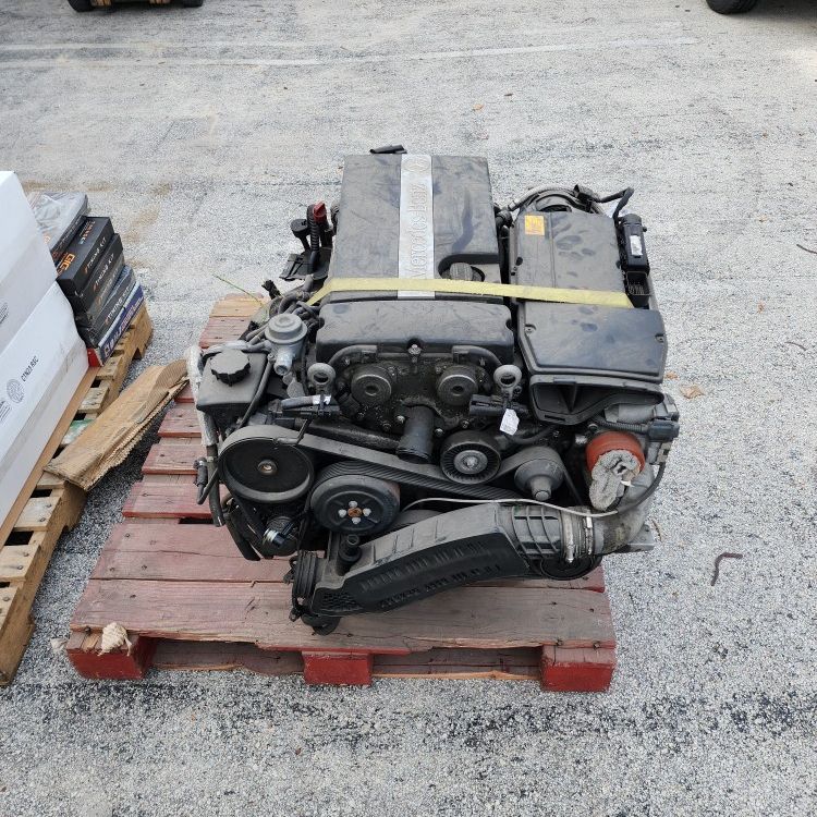 ENGINE W / TRANSMISSION MERCEDES BENZ C(contact info removed)