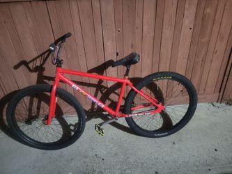 GT Rad series 29 inch fixed gear CHECK DISC