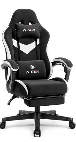 NEW Gaming Chair with Foot Rest, Black and White