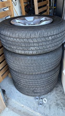 4 Gomas y Aros Originales RAM 18” / Wheels & Tires