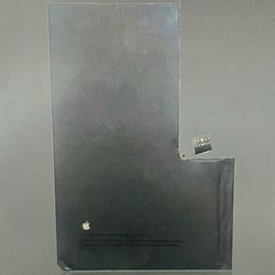 iPhone 16 Pro Max Battery