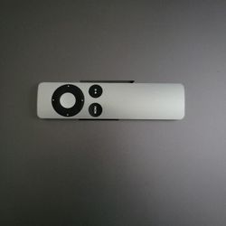 Apple TV Remote 