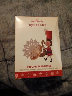 Hallmark ornament soulful saxophone