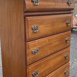 Modern Solid Wood Tall Chest With Big Drawers. Drawers Sliding Smoothly Great  Confition