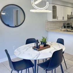 Modern Faux Marble Round Dining Table Set with 4 Chairs – Space-Saving & Stylish