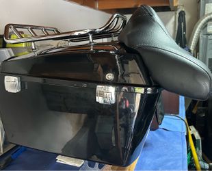 Harley Davidson, armrest and trunk