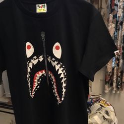 Bape Star SharkT Shirt ( Size XL ) Brand New