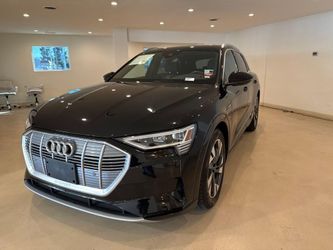 2022 Audi e-tron