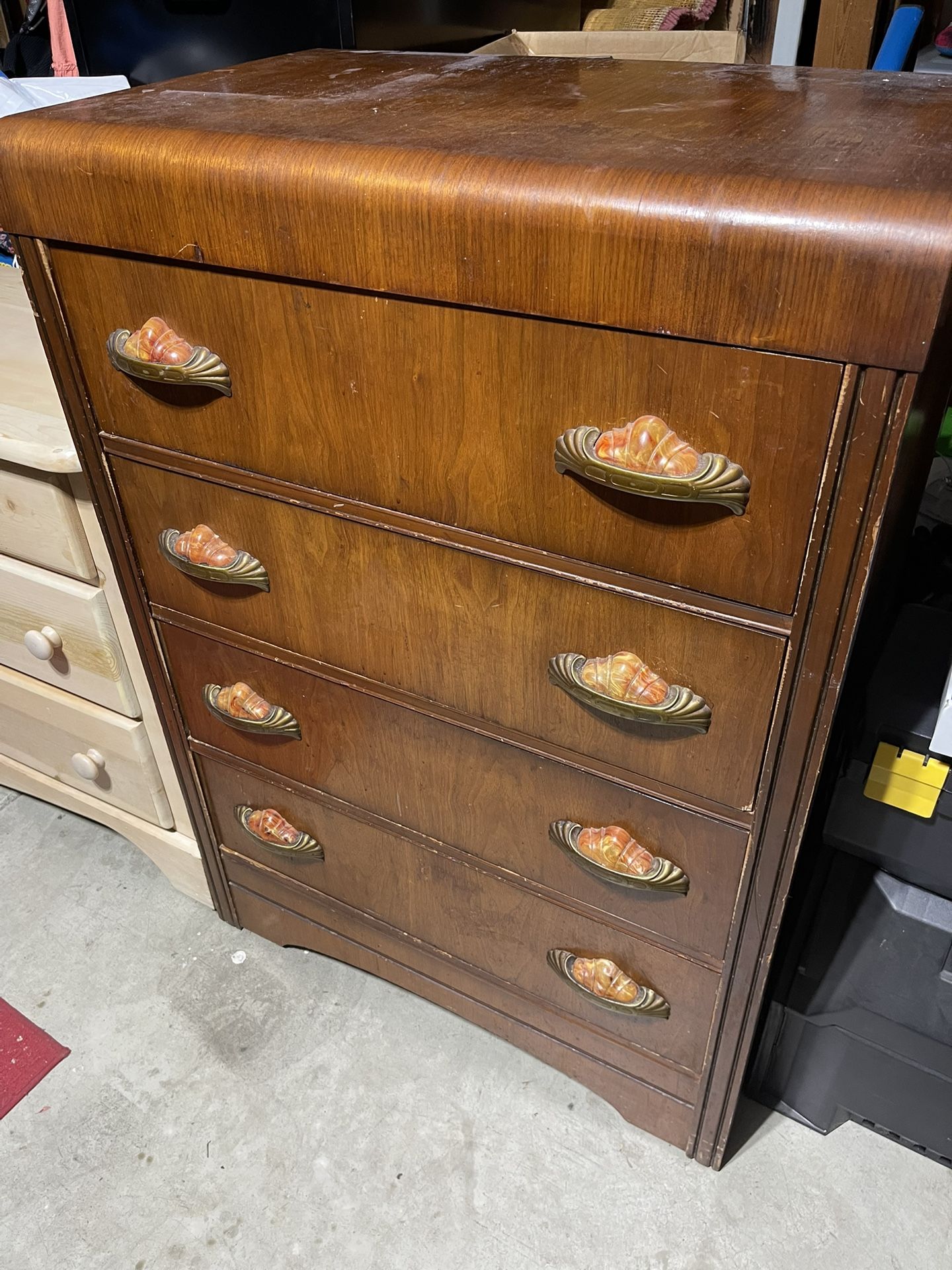 Antique 4-drawer Chest
