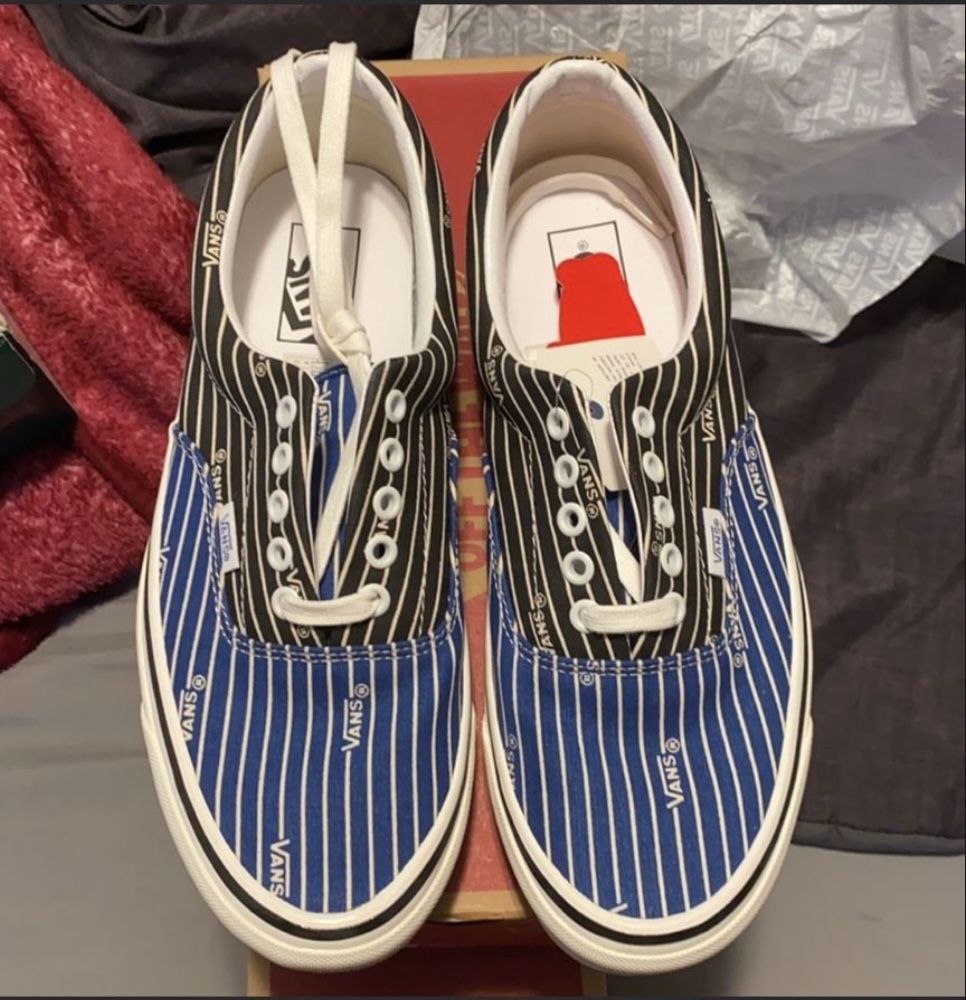 Vans Era