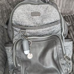 Itzy Ritzy Boss Plus Bag Back Pack Diaper Bag