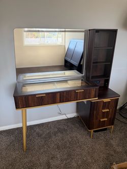 Fluted Vanity