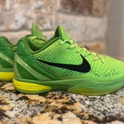 Kobe 6 Protro Grinches 