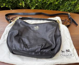 Coach Black Leather Shoulder Handbag
