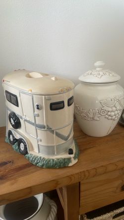 cookie jars