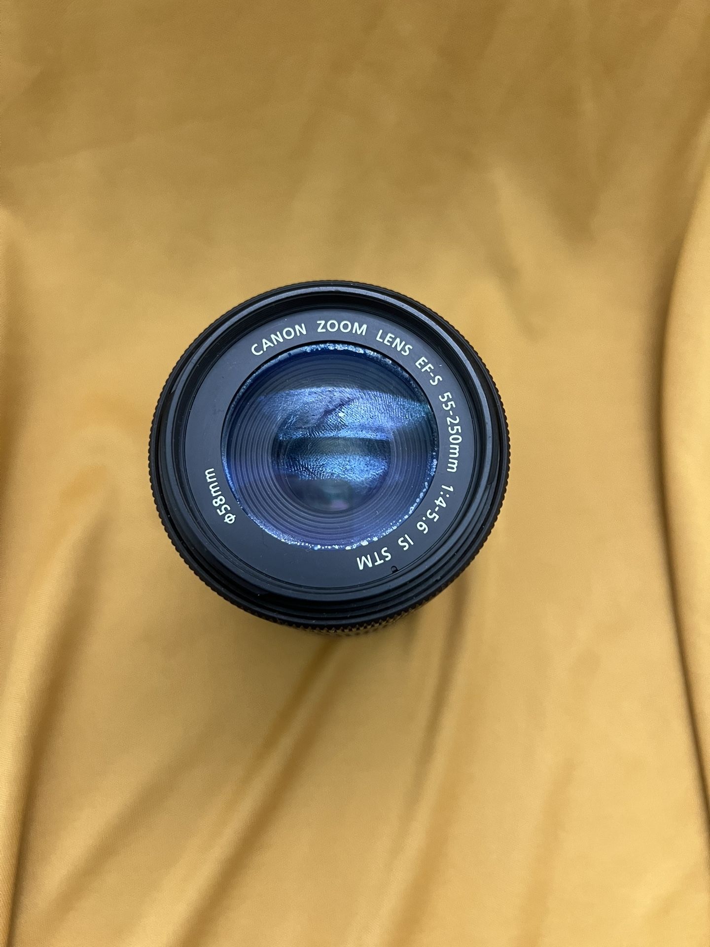 Canon EF-S 55-250mm f/4-5.6 IS Telephoto Zoom Lens for SLR Cameras