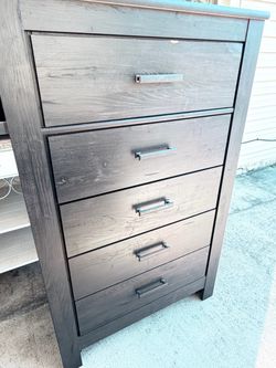 Dark Wood 5-Drawer Tall Dresser