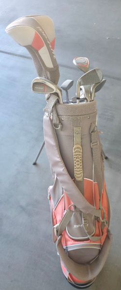 Top Flite Women’s Golf Club Set with Bag