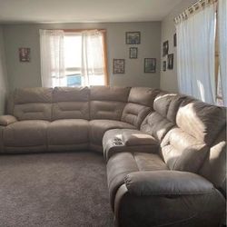 Reclining Sectional