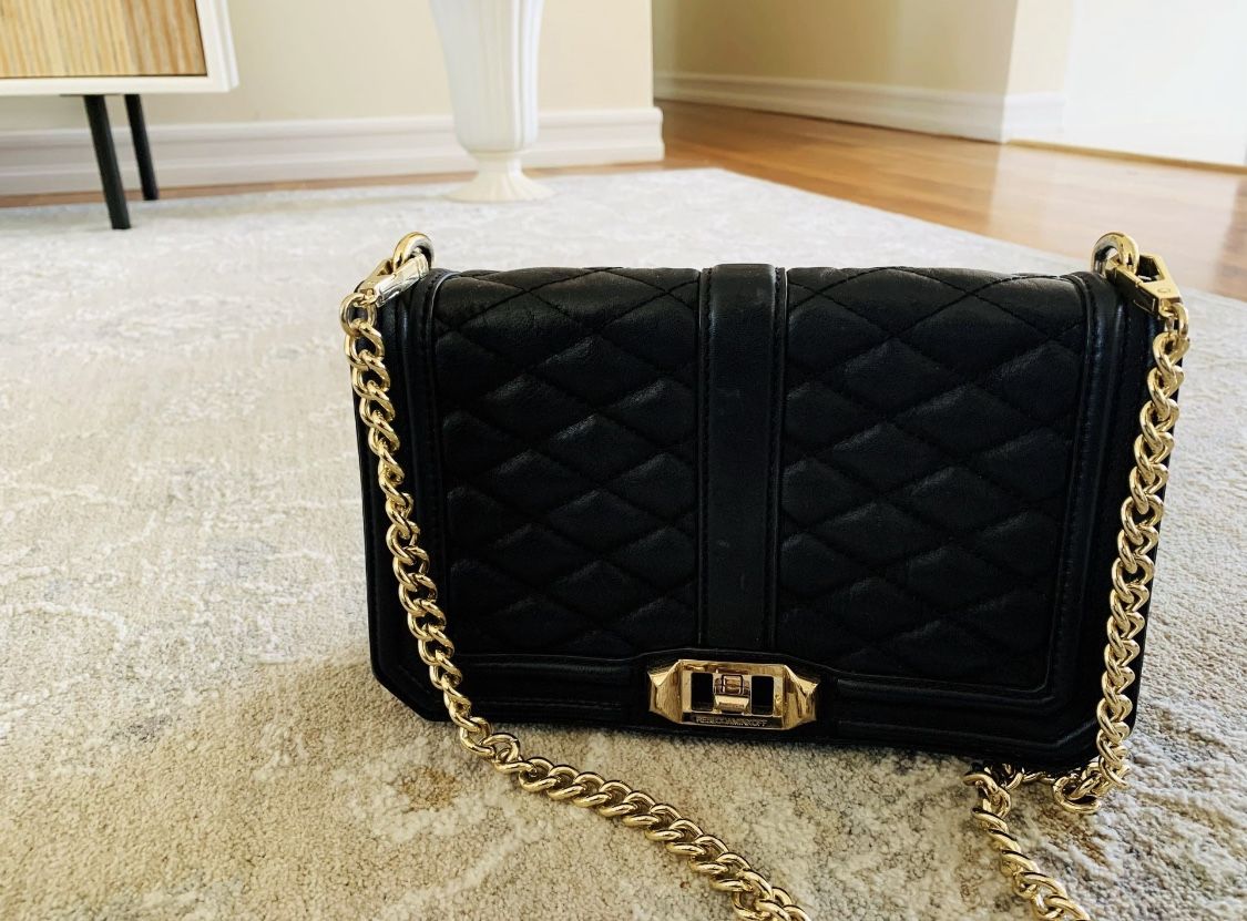 ⭐️ BAG SALE Velvet Black Crossbody Bag with gold chain