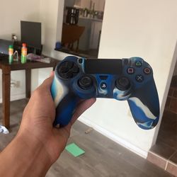 PS4 Controller With Case