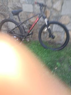 Trek Marlin 5 mountain bike