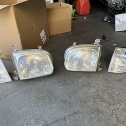 2008-2015  Toy Sequioa Head Lamps And Marker Light $80