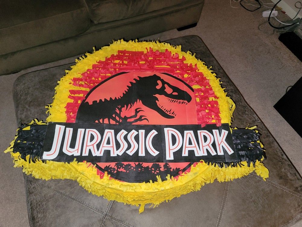 Jurassic Park Pinata-Free