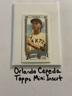 Orlando Cepeda San Francisco Giants Hall of Fame 1st Baseman Topps Short Print Mini Insert Card. SPM311.