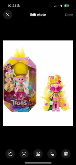 Mattel Trolls Band Together Viva Fashion Doll & 10+ Accessories 2023 10+ Pieces