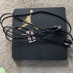 PS4 *Used*  Decent Condition 