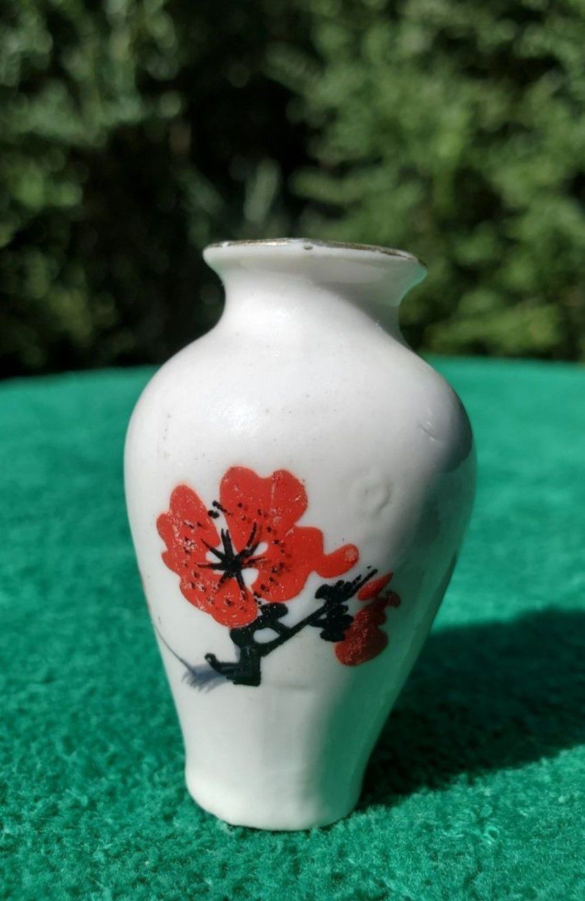 Hand Painted 2" Mini Vase