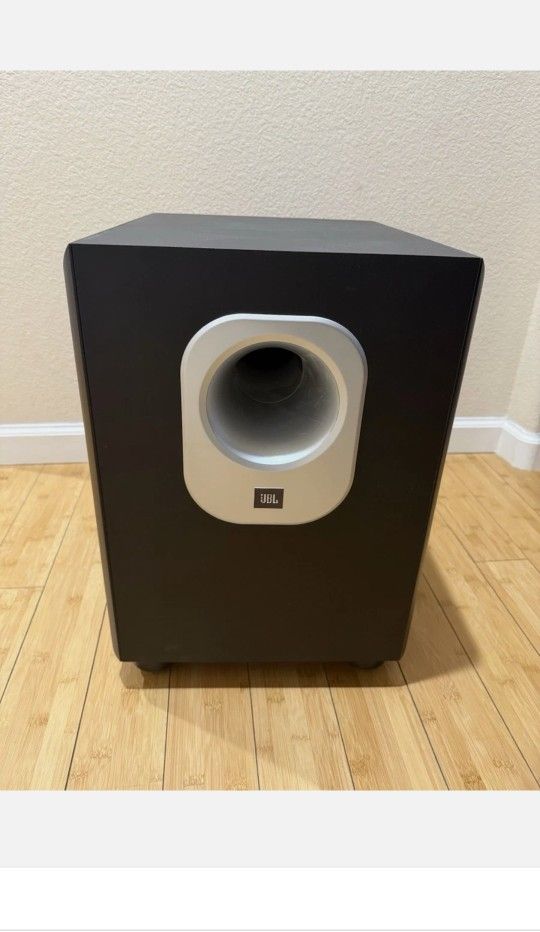 JBL Sub 500 Powered Subwoofer 150W Working
