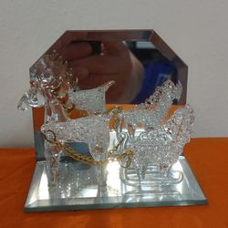 Spun Glass Horse and Sleigh Figure on Mirror Wall & Base Christmas Figurine.