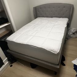 Full Bed Frame And Mattress 