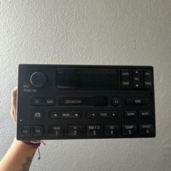 Ford Stereo 