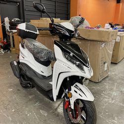 Huge Summer Sale Force 200cc EFI Scooter || Finance Available 50$ Down 