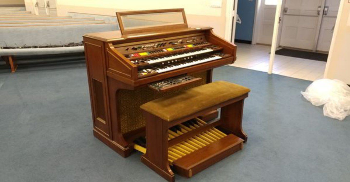 Yamaha Electone E-70 U Organ