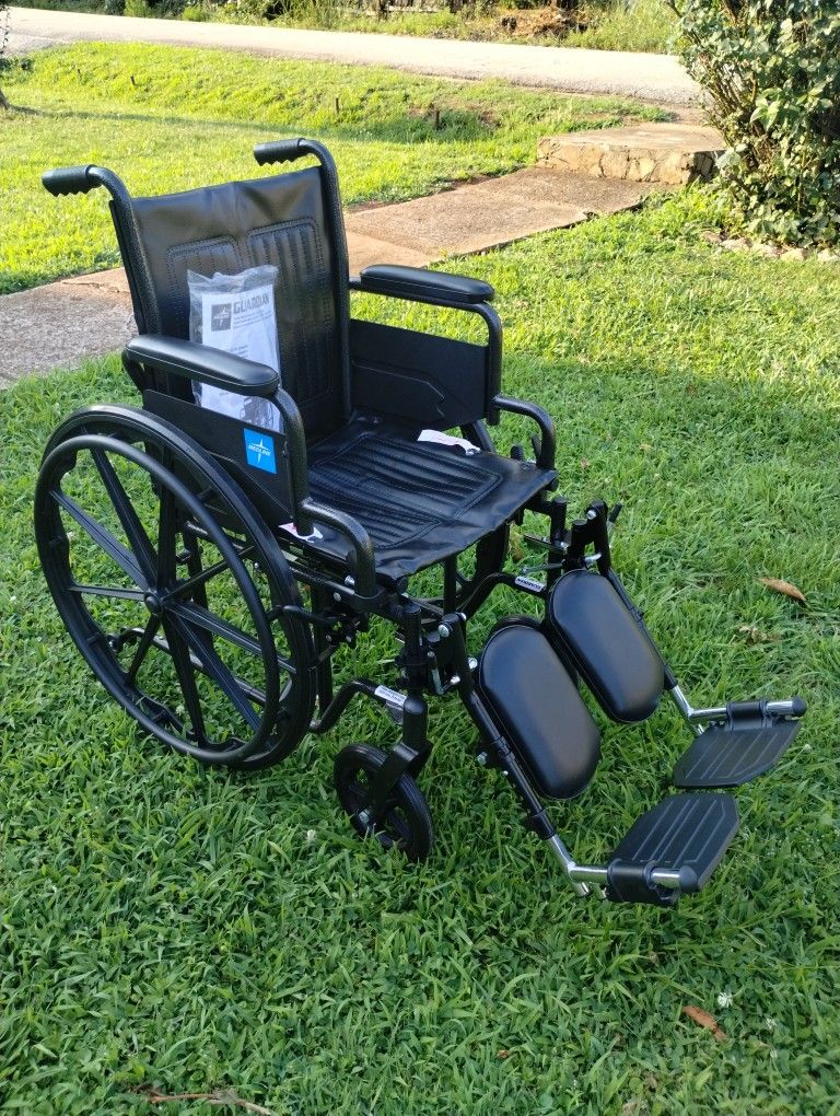 Guardian K1 Wheelchairs
Manufacturer: MEDLINE (Brand New)
Durable frame in hammertone finish
Comfortable upholstery
Smooth-rolling, solid tires
Dual-a