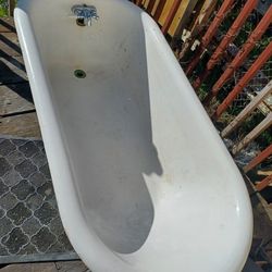 Claw Foot Bathtub