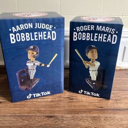 YANKEES LIMITED EDITION AARON JUDGE & ROGER MARIS COLLECTABLE HOMERUN BOBBLEHEAD