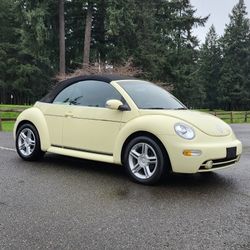 2004 VOLKSWAGEN NEW BEETLE GLS