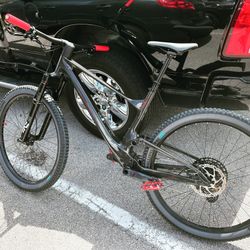 2022 Scott Spark 940 w/AXS upgrade  Size Large