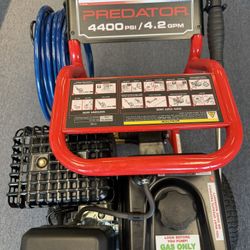 Predator Pressure Washer 