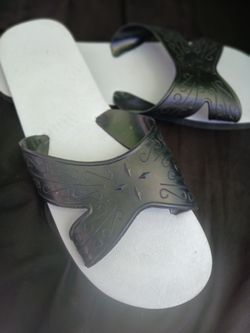 COUNTY  SANDALS