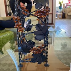 Grapevine Wine Rack with Lucite Grapes Vintage (3 Bottles) $50 OBO
